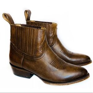 matisse - western leather cowgirl booties - size 7